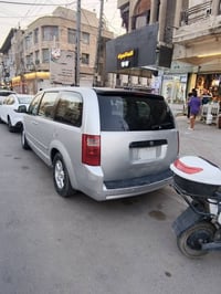 دودج كراند كرفان  2008 sxt محرك 3.300 الاقتصادي مصبوغه عام اثر حادث بس...