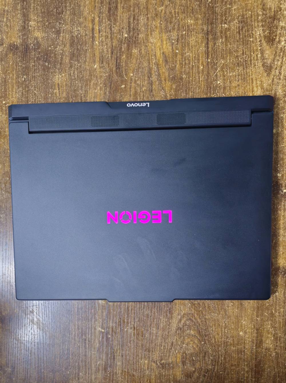 لينوفو Legion Pro 7 • RTX 5070 Ti • OLED ١٦بوصة 240Hz