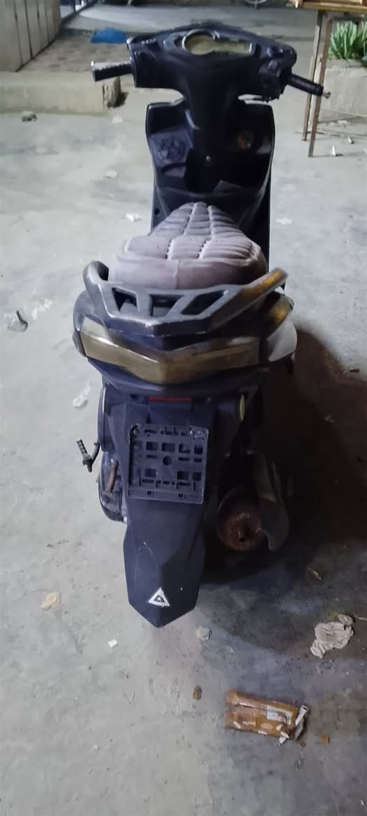 سلام عليكم هاي دراجه سكنس شمعه 140 البيع دراجه جديد محرك حيل ناعم كهربائي كل شغل البيع السعر 300 وبيه مجال وهذا رقمي ***********
