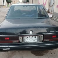 تويوتا كراون • سيدان