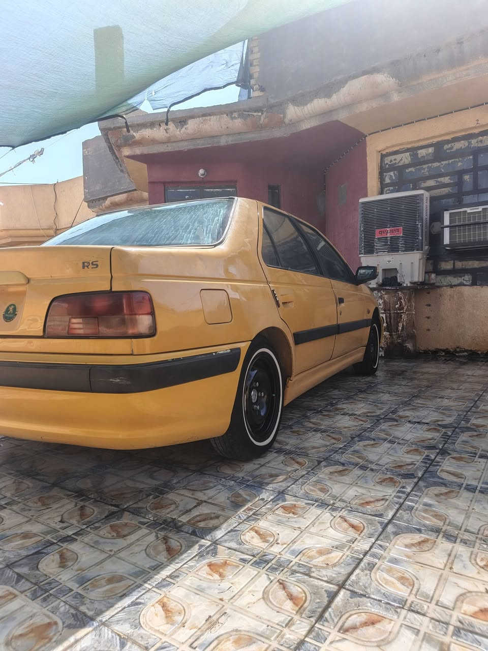 سلام عليكم البيع بيجوه بارص موديل 2013 محرك وكير وحداديه تبريد مكفولت مكفوله من الضربه صبغ حزام مكانك بابل مكفوله حته من الخياس السيارة جديد ماله جناي شرط التحويل مصفره هيه وغرمات تحويل مباشرة او مروس حسب قناعه مامتوجد عله فيس *********** السعر 38 بيع سريع
