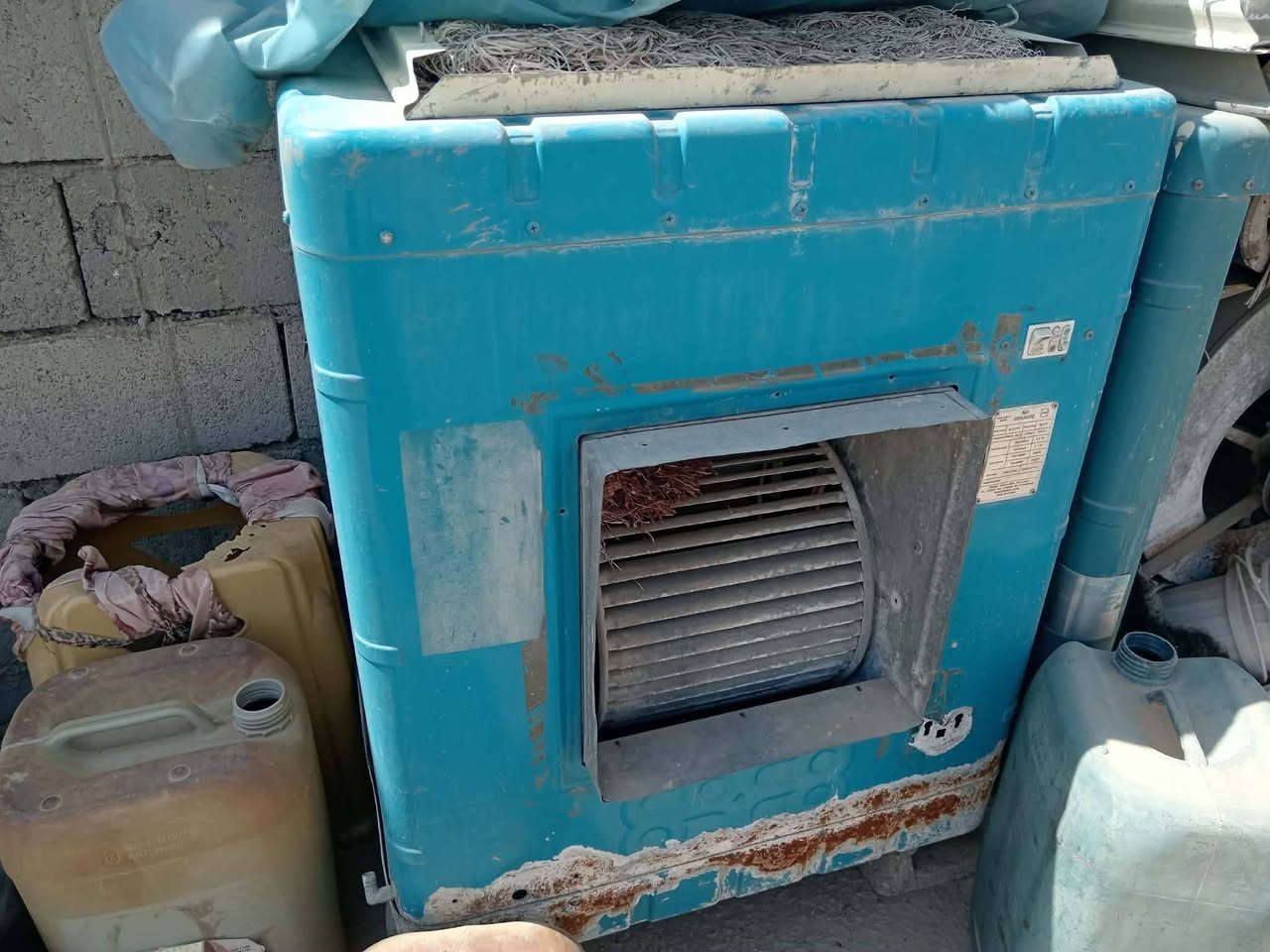 مبردات شرط اشغل البيع اسعار مناسبه اتواصل علئ ارقم ***********
