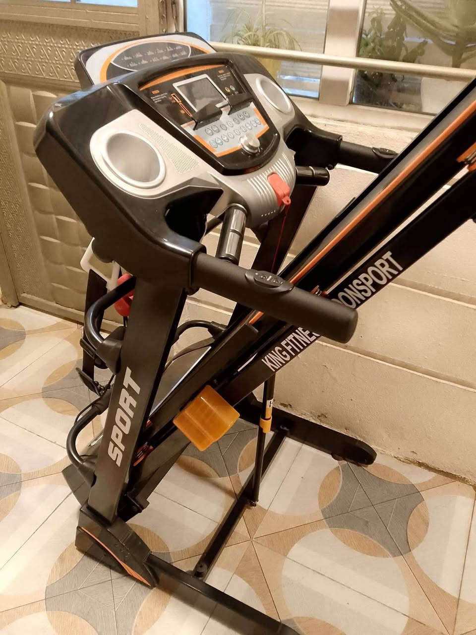 سلام عليكم 
جهاز رياضه للبيع باب اول اخو الجديد جبلي دبل ماطور جهاز ضخم يشيل اوزان عاليه شرايه يتصل علرقم ***********
