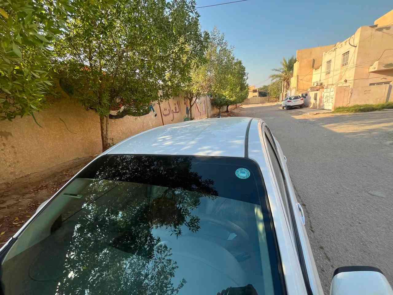 سلام عليكم صني هندي موديل 19 
الضرر: تبديل بنيد وطخه بالجاملغ يم الصدر رقم اربيل انكليزي.
سياره جاهزه 
المكان بابل/ الحلة 
*********** 
متواجد وانساب 
السعر : 93 وبيه مجال
