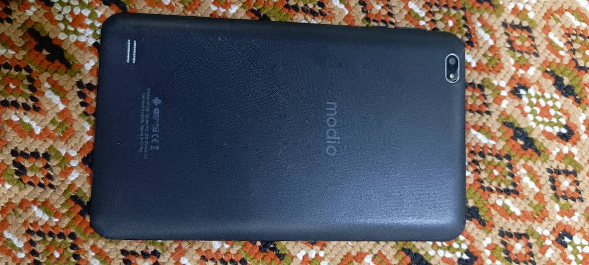 سلام عليكم
ايباد 7 
32g
ios 18.7
ايباد modio مال اطفال 
256g 
البيع السعر 160 
التواصل وتساب فقط  7766382750
