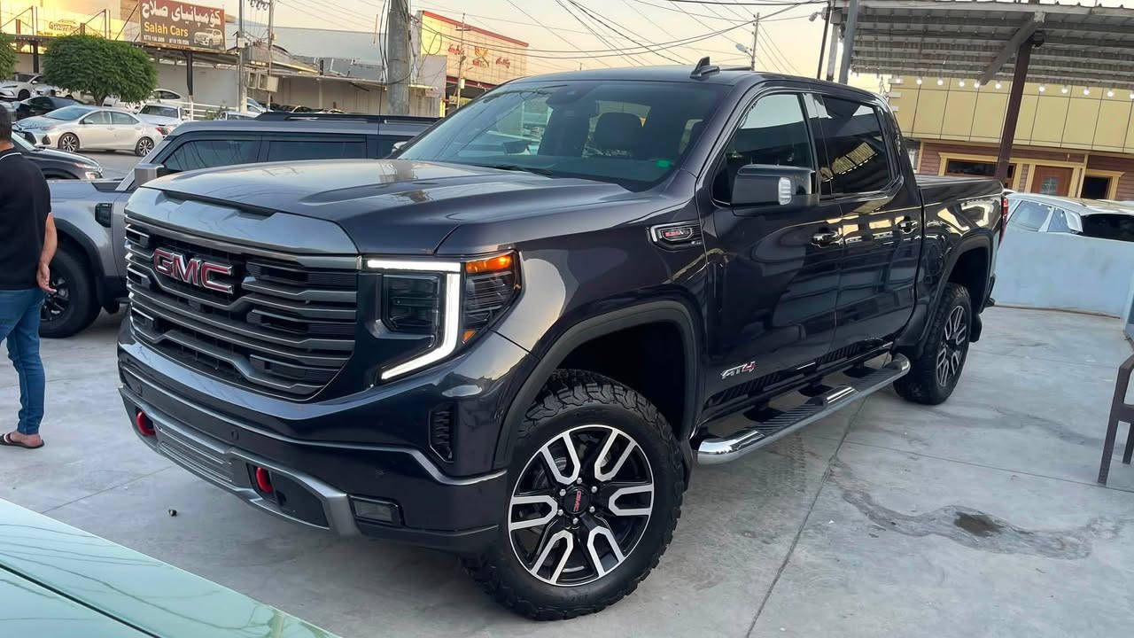 ماشاء الله تبارك الله 🔥
.
اولاً  سيارة بدون صبغ
.
جی ام سي سيرا AT4 
.
مکینە - V8 6.2L 🔥🚀
.
2024
.

سعر السيارة ٤٨٥  ورقة بي مجال 

.
سيارة فول مواصفات : 

12 كاميرات 
فتحة 
شاشة كبيرة
مري ضب كهرباء
خاصية تشغيل عن بعد
كشنات تدفية و تبريد و خزن
خاصية Apple Car Play
خاصية Android Auto 
اضوية امامية ليد
اضوية خلفية ليد
لايت بالمراية
كراسي خلفية مدفية
نظام صوتي مميزز نوع Bose
كاميرا خلفية
كاميرا امامية
حساسات امامية
حساسات خلفية 
تنبيه الحساسات عن طريق كرسي الشوفير
رادار امامي
تحديد مسارب
مثبت سرعة
مانع تصادم
دفع رباعي ( 4*4 ) 
بعد هواي مواصفات
.
***********
.
