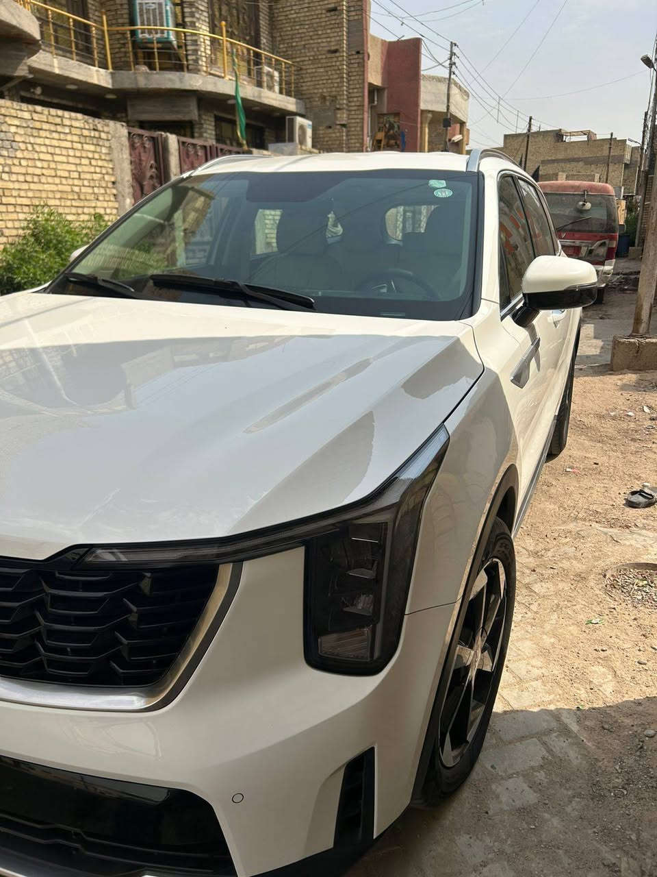 السلام عليكم سورنتو ٢٤ للبيع او مراوس خليجيه مكفوله كفال عامه من صبغ والبارد ماشيه ٢٧ الف دات شو رقم شمالي تحويل فقط بصمه كراسي كهرباء شاشه كامره حساس امامي خلفي سايد بريك ***********   مكاني بغداد الكرعات
