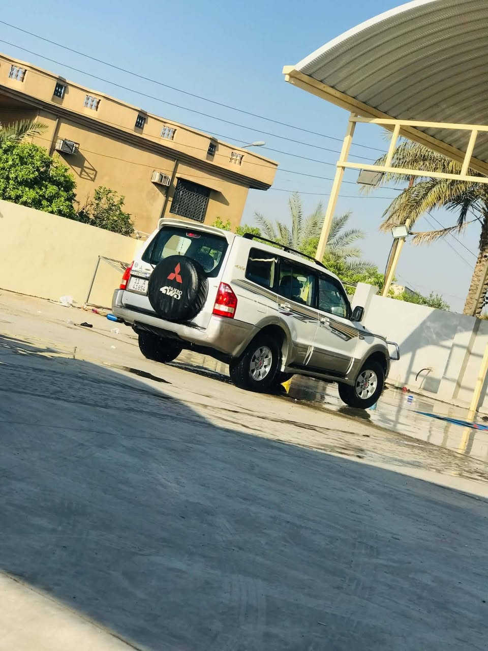 باجيرو 2006 بغداد انكليزي للبيع السعر 85$
*********** واتساب
باجيرو موديل 2006 سياره  
رقم بغداد  نكليزي 
تبريد ثلاث قطع 
مري شفط 
7 راكب مكينه 3000 
 لوو كير دفع رباعي شغال 
كير ومكينه خير من الله 
تخم تاير  صدر   خير من الله
دواخل مدوشمه جديده  شاشه جبيره
 بيهة صبغ ثلاث قطع  بدون  دواخل
