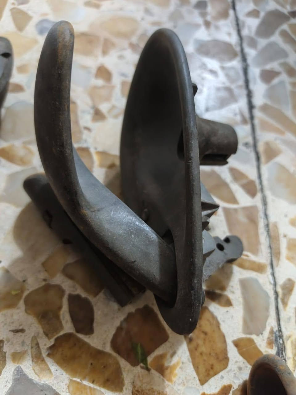 سويج • كزوز • مرايه