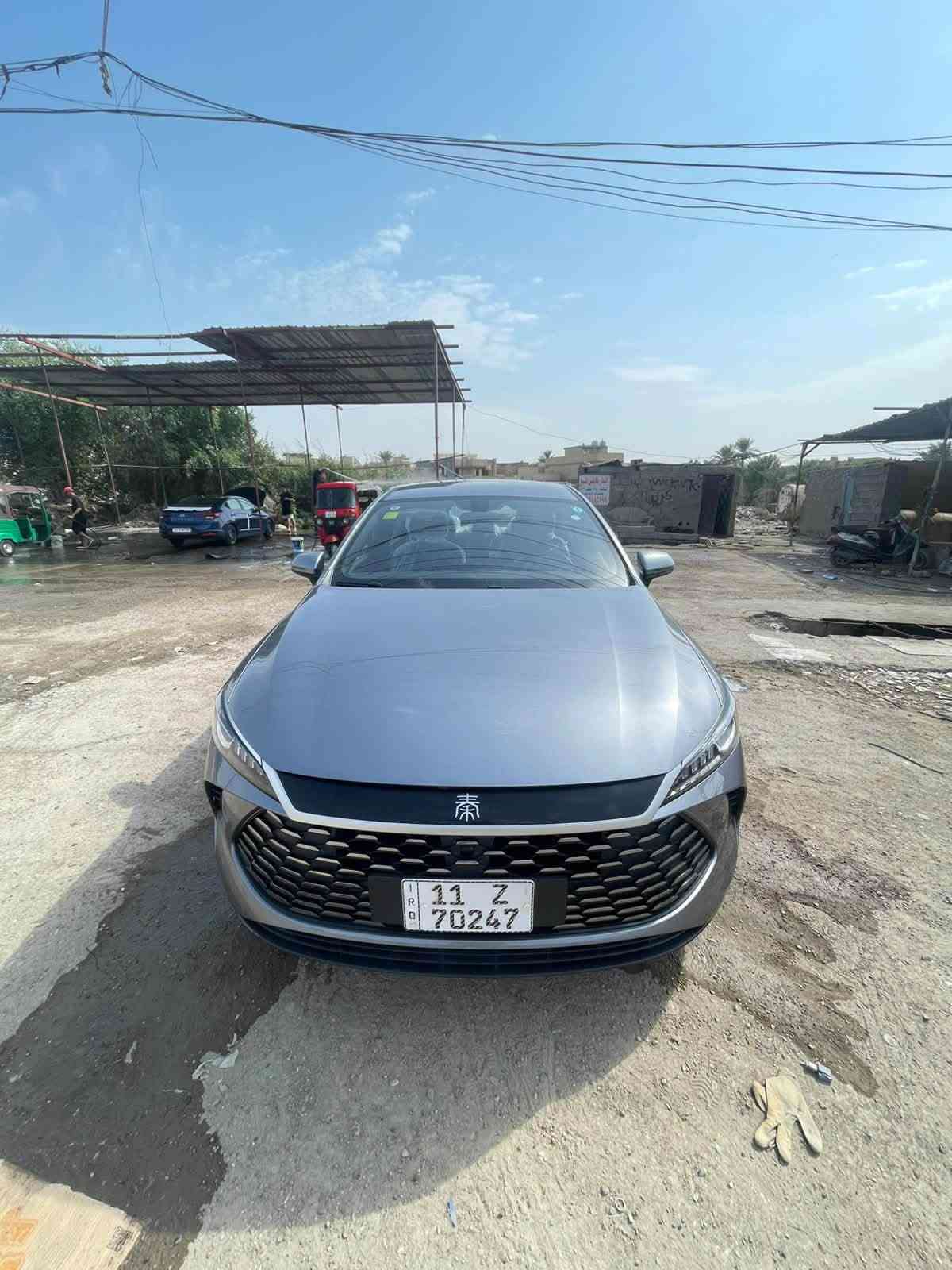 السلام عليكم البيع ماشيه 11 الف باسمي بيهه طخه بسيطه  السعر 18 ***********
