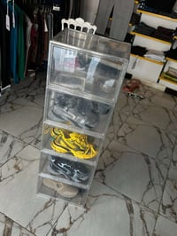 البوكس الأكريليك الشفاف ‏العدد 10 قطع سعر القطعة 10 الف 07737325855☎️