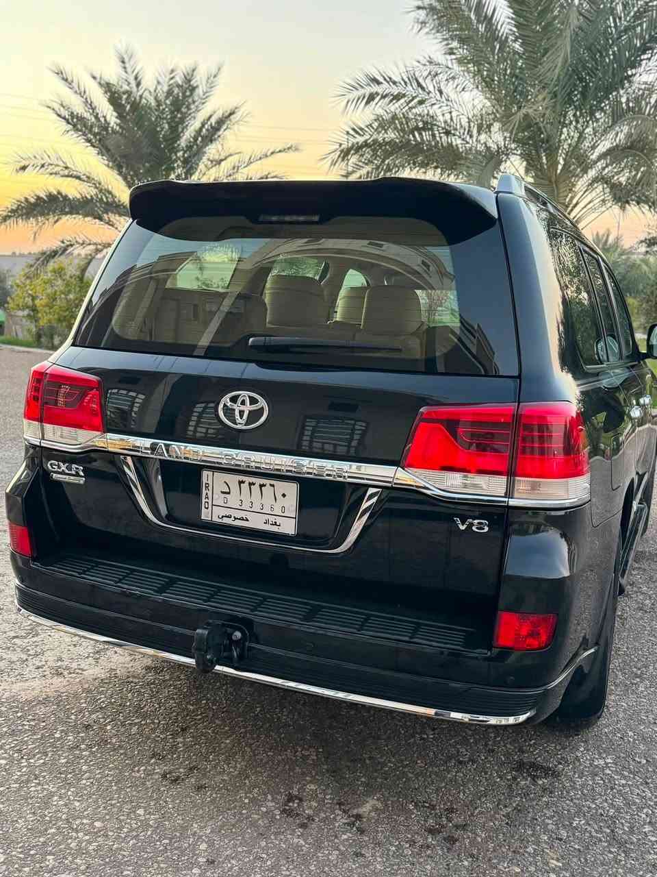 للبيع لاندكروزر 
كراند تورنك فول مواصفات 
موديل 2019 
8 سلندر         ماشيه 155 الف 
رقم بغداد 
مكان السياره الأنبار رمادي 
رقم هاتف ***********
