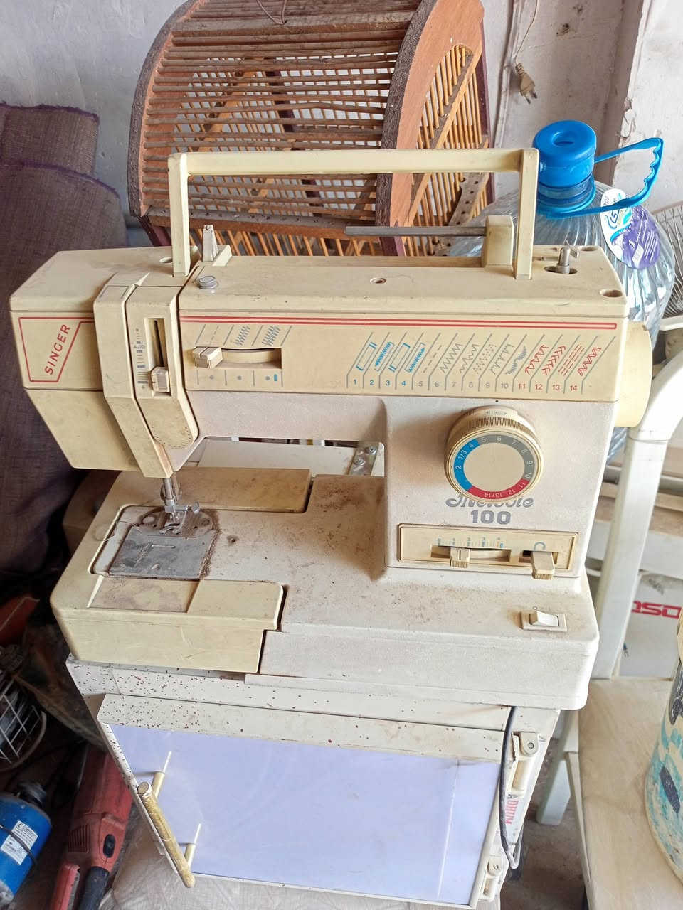 ماكية خياطه للبيع 50 الف بغداد الدوره حي الصحه تلفون***********
