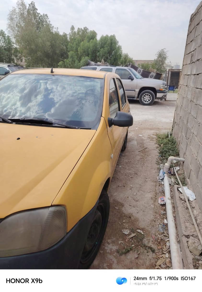 سلام عليكم رينولوكان موديل ٢٠٠٩تكسي مابيهةاي نقص من محرك وكيروتبريد كاملة سعرهة ٢٧ورقةوبيهة مجال عنوان البياع حي الرسالةالاولى رقم تلفون ***********
