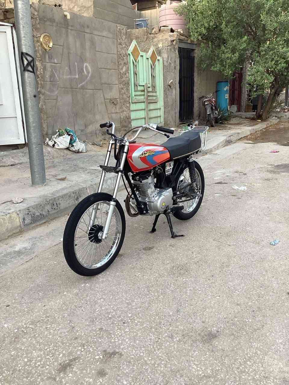 دراجه انتنس للبيع مكينه كفاله عامه
الدراجه  صاروخ ارضي اوراق صولي شاصي احمد شهاب15
عنواني كربلاء
