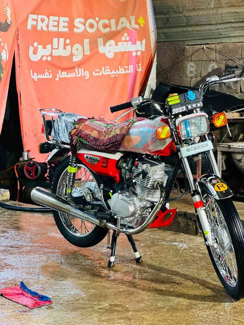 سلام عليكم نامه اصلي شلامجه 23 مكفوله ما مفتوحه وبلاديه كله بس ويل امامي مبدل والباقي كله بلادي مكاني كوت خاجيه سعر نتصال***********
