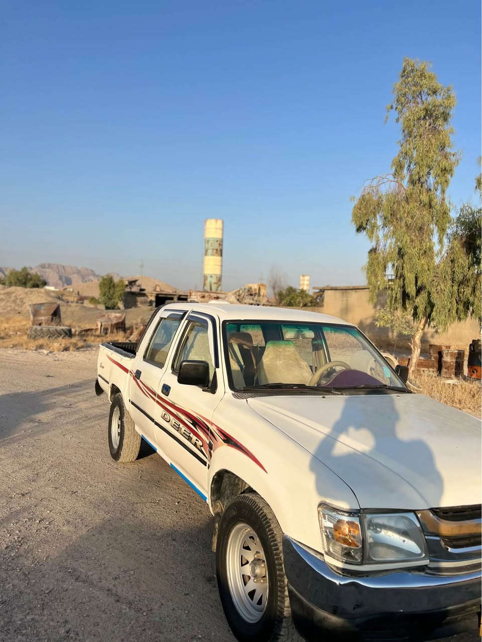 پیکاب دێر ٢٠٠٦ دەشبول مەرزیە مەنەفێست ئەسڵی گێڕ و مەکینە و ئەکسل و توندوتۆڵی بەشەرت سعر ٣٣ معامەلەی کەم جوابی نامە ناردەمەوە لەگرڵ ڕێزم پەیوەندی بکە *********** رانية, السليمانية
