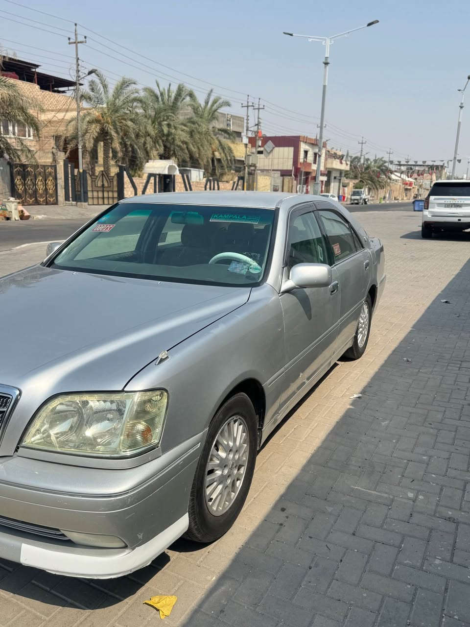 السلام عليكم 
ملكه لون سلفري 3 دكم للبيع
 موديل 2000
محرك 3000 vvt
كفاله عامه من الكص والنقل جثة والضربه والصبغ عده رشات خفيفه
السياره جاهزه مال جناي مكينه كير مكفولات تبريد تخم تاير جديد حداده جديده
رقم بصره باسمي سنويه 2031
السعر ( 120 ) وبيهه مجال
مكان السياره بصره كرمة علي حي الرساله
‏‭***********‬
‏‭***********‬ البصرة, العراق
