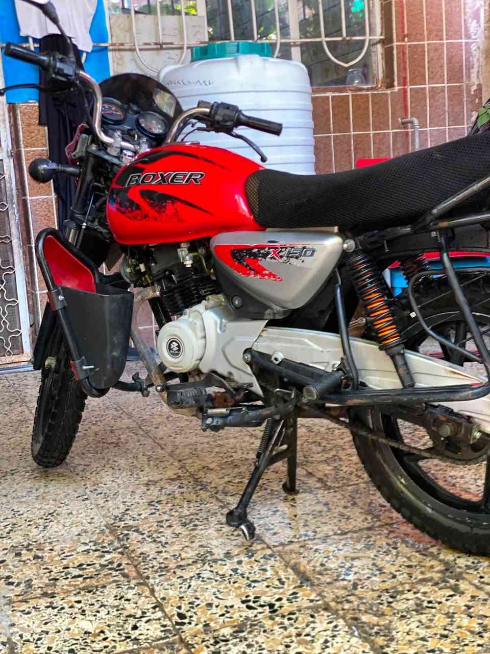 سلام عليكم شباب بياع شراي لتخابر بوكسر مديل21 نضيفه كلش مجفته وكاله وشرط شركه
مكاني شعب حي اور شرط التحويل ماشيه 20 الف حقيقي وكلها كامل مناقصها برغي لوحه وسنويه نكليزي  مرتبه وشواصي كلها مكفوله
***********
