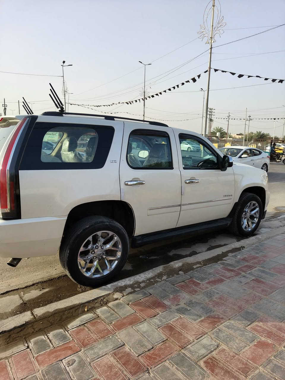 السلام عليكم تحيه طيبه
تاهو LTZ 2011 
فول مواصفات
گير، مكينة، حدادية، تبريد (سيارة جاهزة من كلشي)

المواصفات:
شاشة + كاميرا خلفية
تحكم ستيرن + تثبيت سرعة
تحكم دواسات كهربائية
كشنات جلد + كهربائي
سلايت (شغال)
لايت زنون
كشنتات منفصل ملكي
الضرر باب الصدر وجاملغ الايمن وجاملغ ايسر ابيع حزام 
رقم بصره(تحويل ثاني يوم) - السيارة بأسمي

مكان السيارة: كربلاء المقدسه 
السعر: 🟧 205 وبيها مجال بسيط 
للأستفسار  (***********) 
#شفروليه_تاهو #تاهو_LTZ #تاهو_2011 #بابل #فول_مواصفات #كفالة #بيع_سيارات #سيارات_مستعملة

