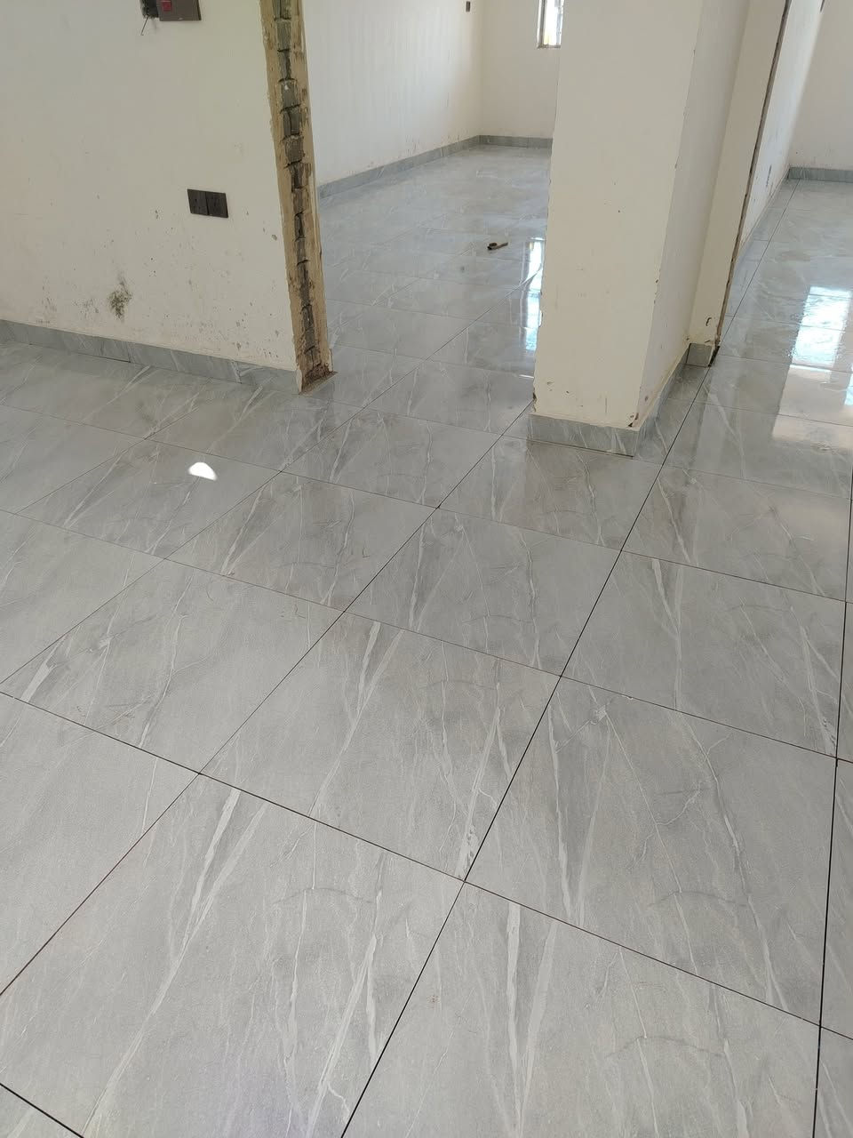 خلفه مصري لتركيب جميع انواع السيراميك ارضي جداري كاشي مرمر بايات شغل لليزر درجه اولي شغل بغداد فقط ***********
بيه واتساب

خلفه مصري لتركيب جميع انواع السيراميك ارضي جداري كاشي مرمر بايات شغل لليزر درجه اولي شغل بغداد فقط ***********
