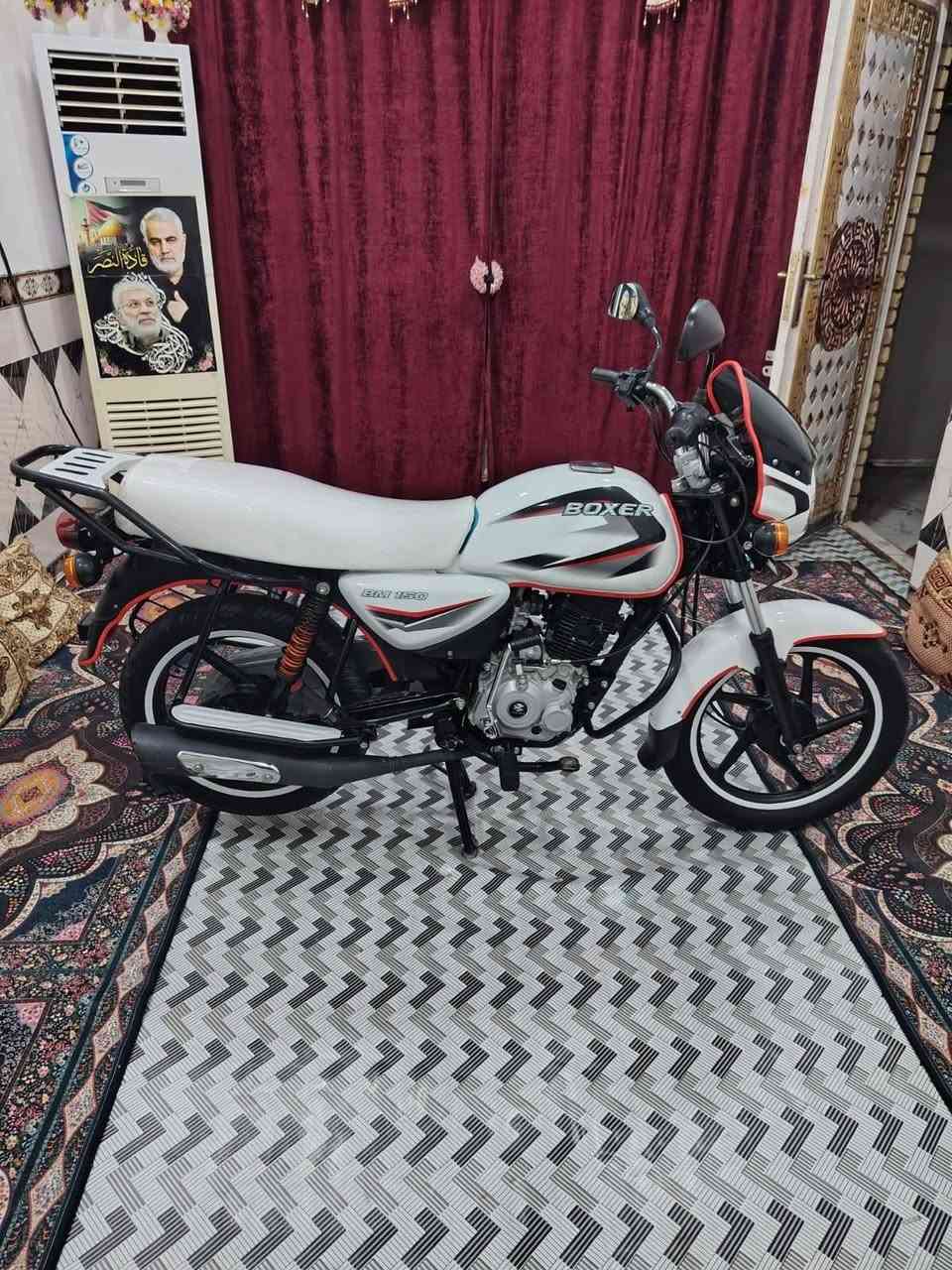 بوكسر للبيع 2023 دراجه وكاله ماشيه 6 الاف حقيقي كفاله من شخط ما اجاوب خاص رقم ***********

