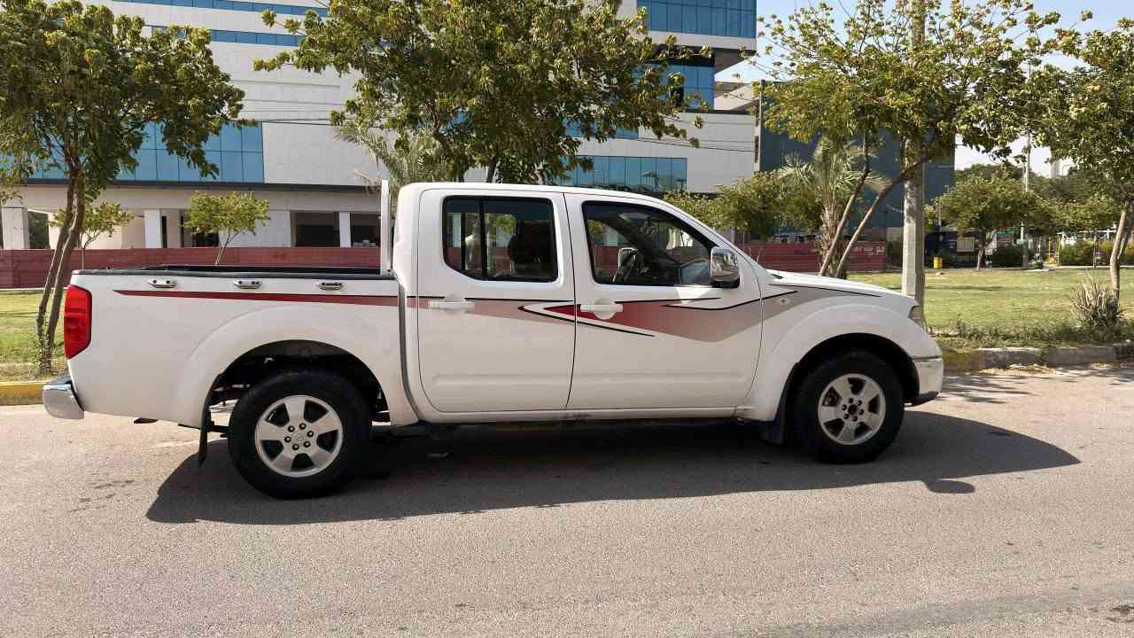 للبيع: بيك أب نيسان (Nissan Pickup)
 الموديل: 2014
 الصبغ: بدون صبغ، فقط الباب الخلفي (باب الحوض) مبدل.
 المحرك والگير: بلادي، الگير أوتوماتيك (المحرك ينقص زيت).
 الملكية والسنوية: باسمي والسنوية مجددة لغاية 2031.
 السعر: 115 ورقة ($11,500) - قفل.
📍 المكان: كلار
📞 رقم الهاتف: ***********
🚗 بۆ فروشـتـن: پیکاب نیسان (Nissan Pickup)
 مۆدێل: 2014
: بێ سبوغ، تەنها دەرگای دواوەی (دەرگای سندوقەکە) گۆڕدراوە.
 مەکینە و گێڕ: بلادي، گێڕ ئۆتۆماتیک (مەکینەی ڕۆن کەم دەکات).
 سەنەوی: بەناوی خۆمەوەیە و ساڵانەی تا ٢٠٣١ تازەیە.
 نرخ: ١١٥ وەرەقە ($11,500) - قفڵ.
📍 شوێن: کەلار
📞 ژمارەی پەیوەندی: *********** كالار, السليمانية
