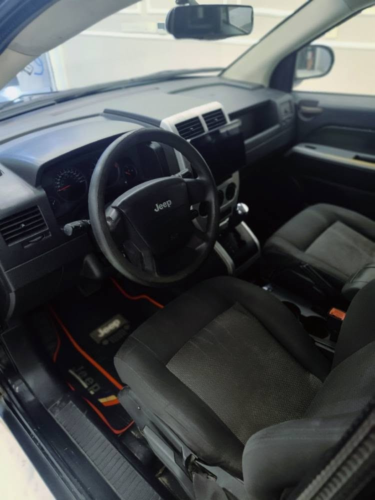 جێب کۆمپاس ٢٠٠٨ ⚡ Jeep Compass 2008

گێڕ ئۆتۆماتیک و گێڕ عادی، مەکینە ٢.٤ مەرغوب
پاک و خاوێن و بێ کێشەیە تەنها یەک پارچە بۆیاخ لەسەر جوانی، یەک پارچە کاڵبوونەوەی هەیە

شوێن؛ ڕانیە
نرخی ٨٣ وەرەقە و مامەڵە
ژمارە تەلەفۆن؛
***********
*********** رانية, السليمانية
