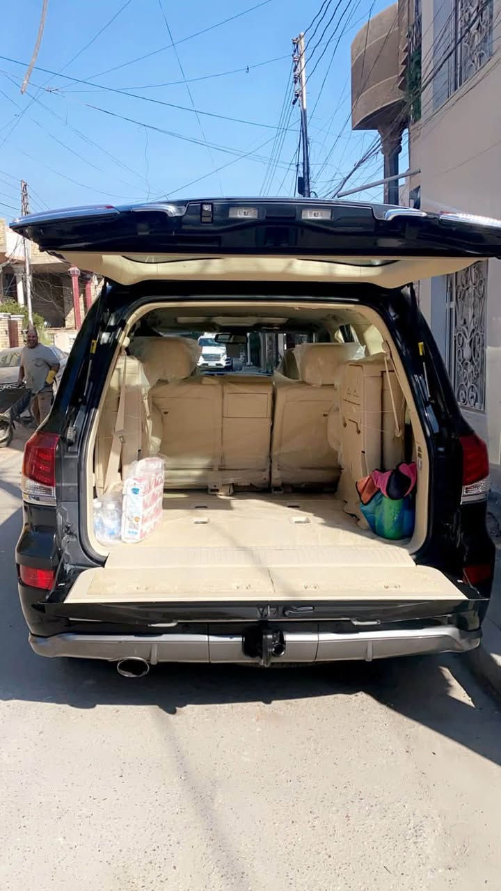@لكزس. LX 570 Sport.   2015 للبيع

المواصفات الأساسية:

الموديل: 2015

الفئة: LX 570 Sport 

السعر 330 

داخلية لون بيجي

صفّان من المقاعد

نظام صوت Mark Levinson

الحالة:

المحرك والكير بحالة ممتازة ولم يتم فتحهما

السيارة بحالة الوكالة

سيرفس كامل ولا تحتاج أي مصروف

4 إطارات جديدة

لا توجد أي التزامات أو ديون على السيارة

السنوية جديده بسمي هزه جديده 

تحويل مباشر ووكالة جاهزة

المواصفات:

تشغيل ودخول ذكي (بصمة)

نظام مانع الانزلاق

شاشة معلومات

مقاعد جلد

ذاكرة للمقاعد

ثلاجة

5 كاميرات

مصابيح زينون

فتحة سقف

مرايا كهربائية

مكيف هواء أوتوماتيكي مزدوج

أوضاع قيادة Eco وSport

العديد من المواصفات الأخرى
رقم الهاتف: ***********
