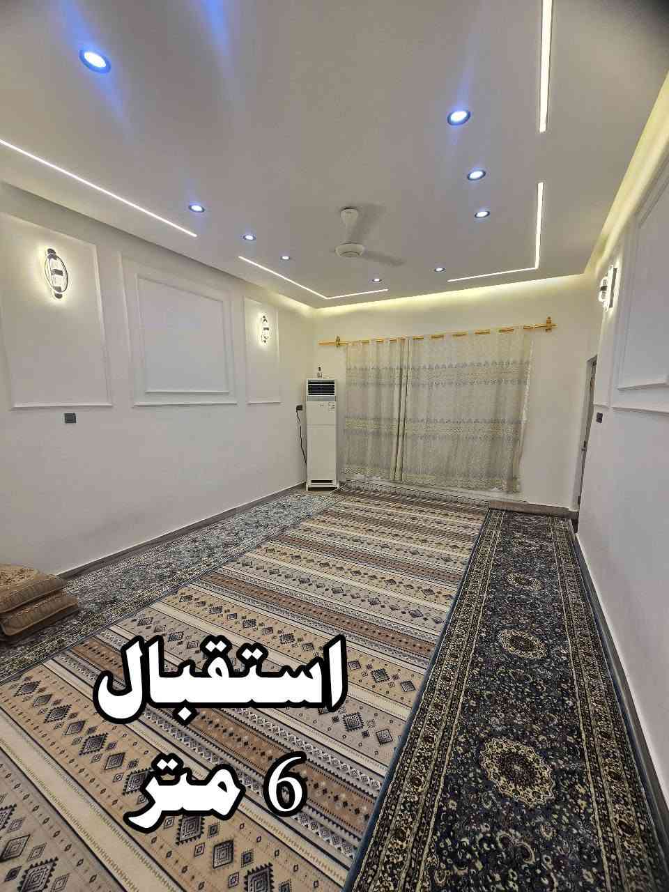 بيت مفول للبيع طابو صرف حي العسكري
المساحة 252 متر طابقين الطابق الثاني نفس الاول تماماً والثالث بيه مخزن
علماً ان ( الماء والكهرباء والمجاري ) مجهزه بأرقى الماركات العالمية وبأحدث انظمة
للأستفسار *********** عمارة, ميسان

نص مكتوب في الصور:
- صالة كبيرة 11 في 5
- استقبال 6 متر
- مدخل الاستقبال
- الدرج
- جوه الدرج
- واجهية البيت 12 متر
