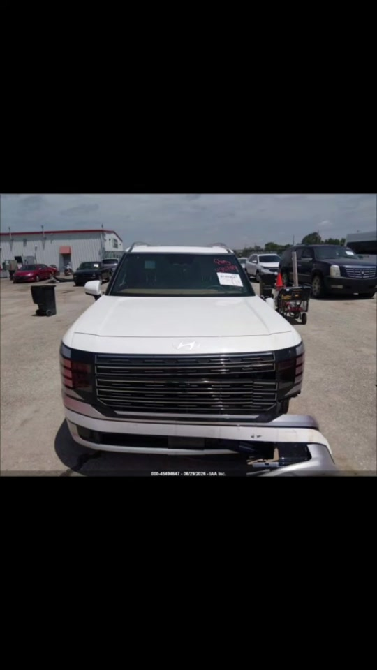 نتابع معك كل خطوة حتى استلام السيارة. 2026 HYUNDAI PALISADE CALLIGRAPHY تاريخ المزاد 8/17 الحادث موضح بالصور  للاستفسار مراسلتنا على الواتساب  *********** *********** ♡ #هونداي #hyundaipalisade #الشعب_الصيني_ماله_حل😂😂 #اكسلبورر_explore #creatorsearchinsights 
