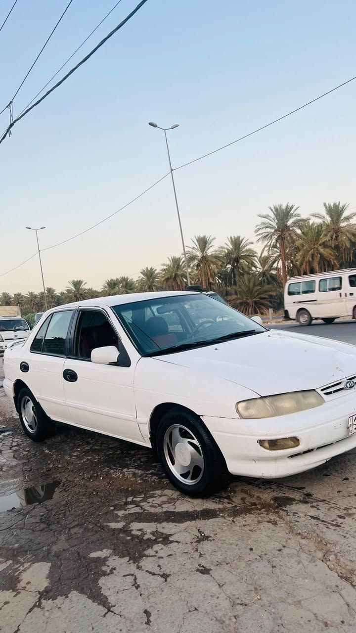 السلام عليكم  كيه سيفيا موديل 95 كير عادي  محرك مفتوح تبريد شغال بس انكسر البوري سياره جاهزه حلوه تخم تاير ويل كب سياره حلوه مرتبه مال جناي السعر 40 وبيه مجال ‭

‭***********‬
