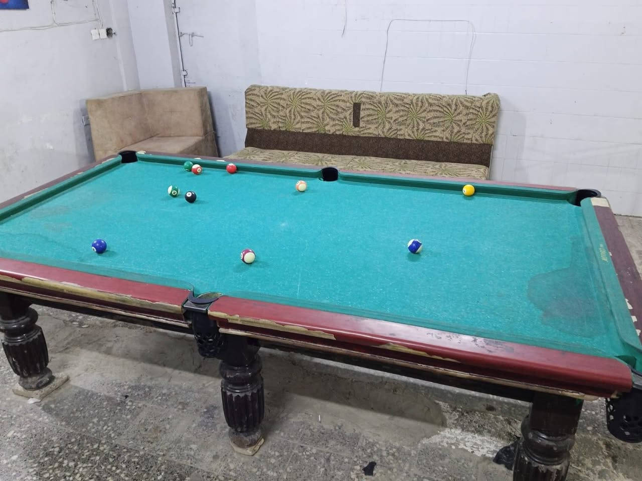 البيع بليارد السعر الميزين 400 ألف
***********
