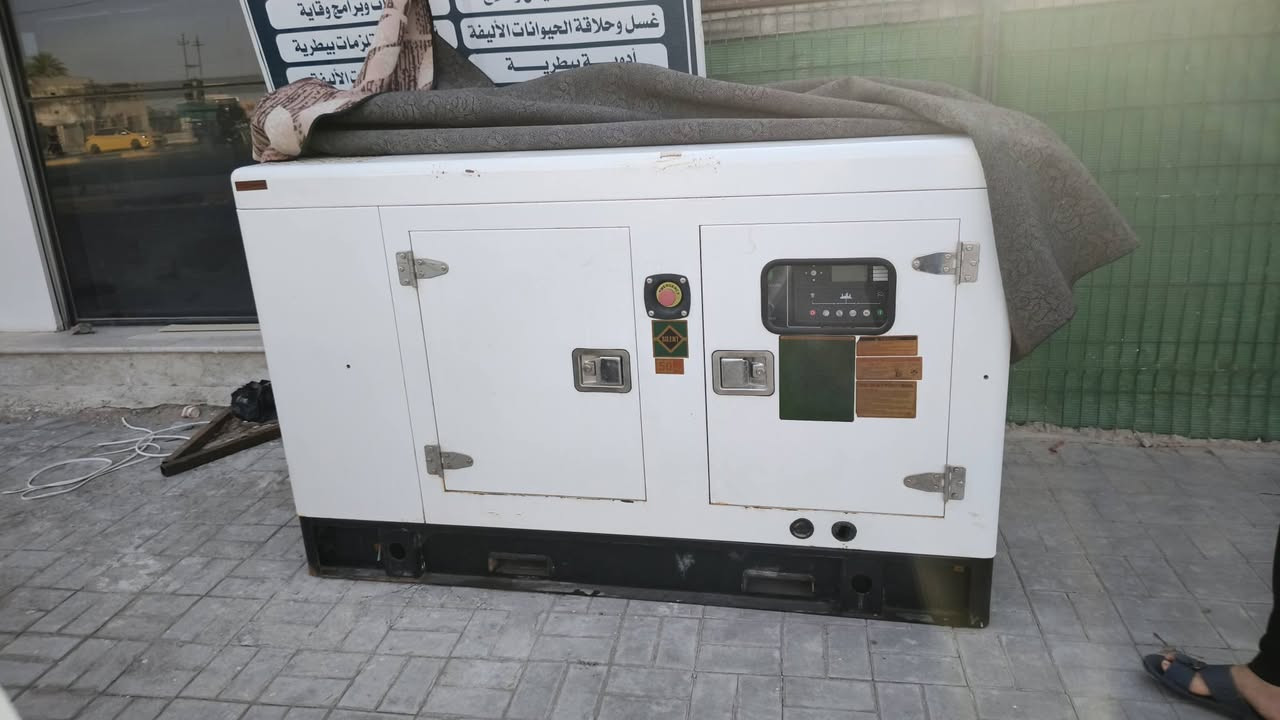 مولد للبيع السعر ٥٢٥٠ التفاصيل موجودة مصوره سعر الشراء ٩٧٠٠ سبب البيع شدينه طاقه شمسية مولد نضيف جدآ تجي تشوف بعينك باتري جديد 
***********
***********
