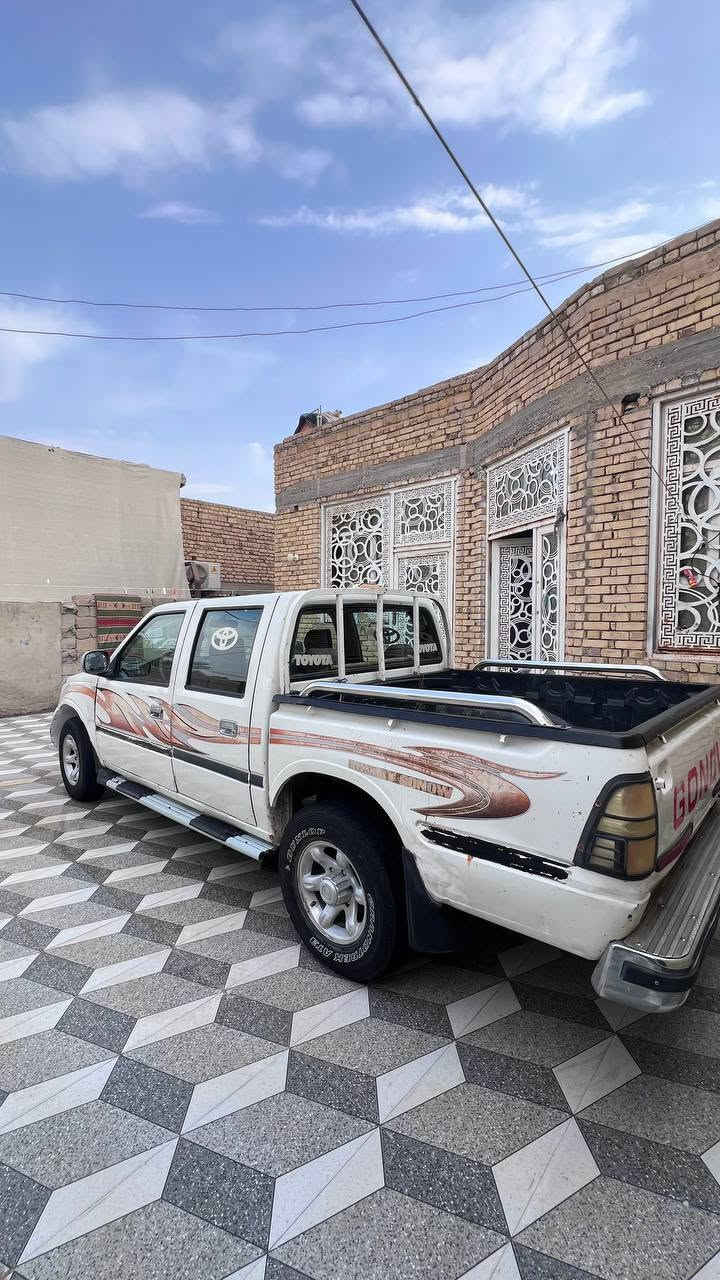 سلام عليكم
 سياره كنوه للبيع مديل 2009 السياره بدون رقم يعني ادوات تخم تاير حداديه محرك كير اكسل مكفولات سياره جديده كهربائيات شغاله السعر 20وبيه مجال 
المكان:ناصريه قضاء سيد دخيل 
الاتصال على الرقم:***********
