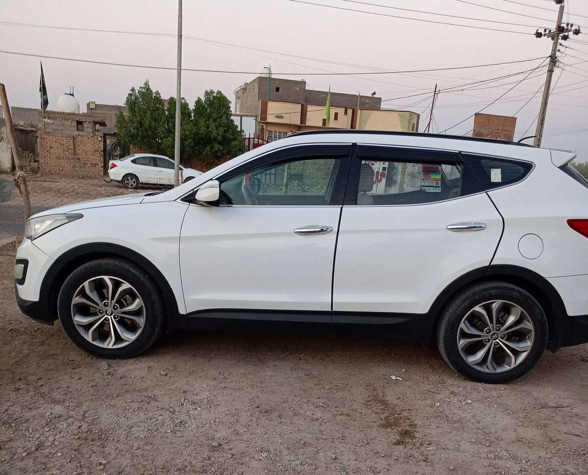 سنتافي13 فول مواصفات 6 سلندر
158 وبيها مجال
رقم بغداد انگليزي
هزة جديدة وسنوية ل 2031
كفاله عامة من الصبغ والضربة والتبديل فقط بارد بسيط
كير محرك مكفول
***********
