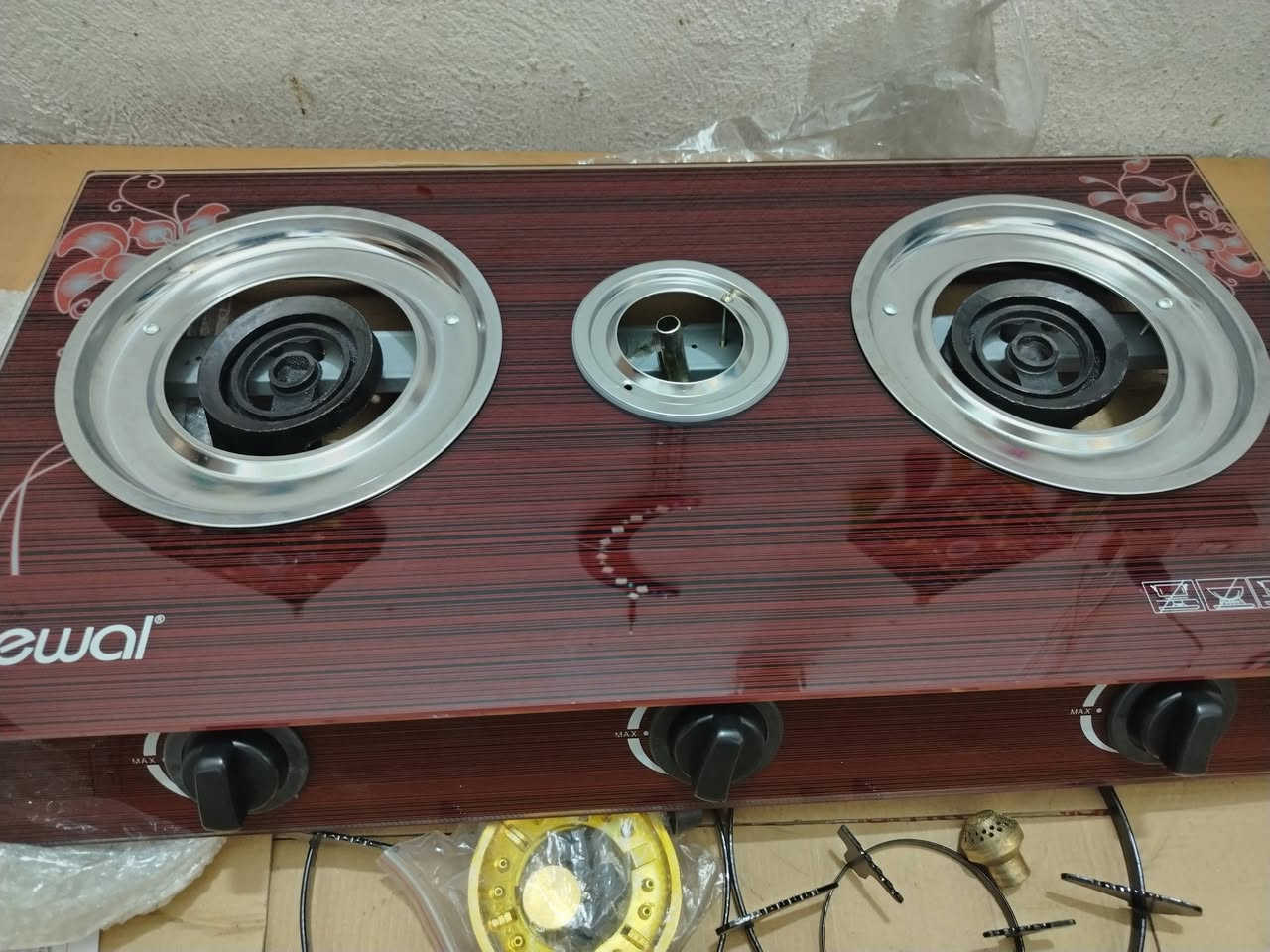 طباخ • جديد • ٣عيون