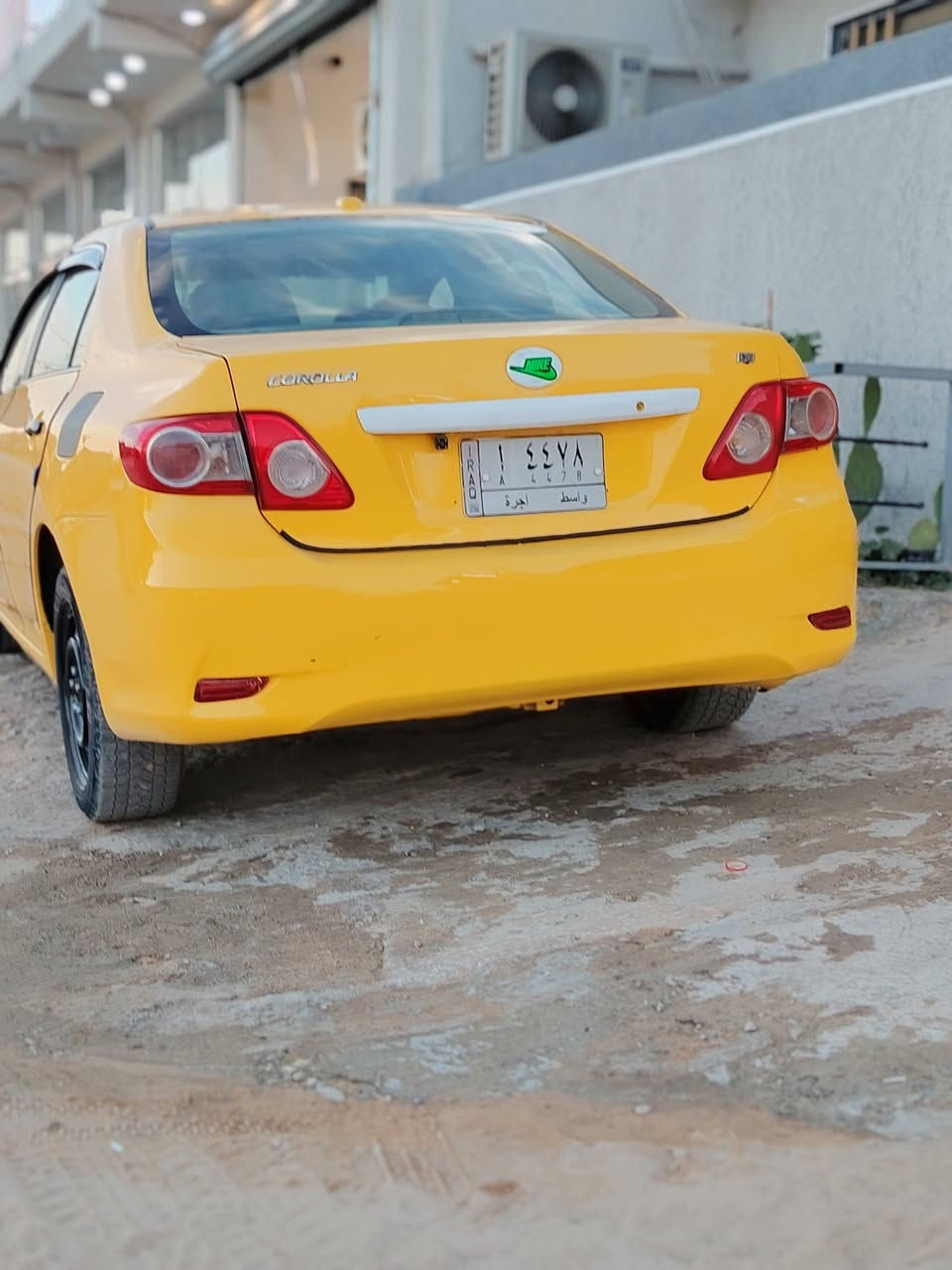 السلام عليكم
كورلا موديل 2009 ساره مكفوله من ضربه وتبديل وتعمير جديد 
 الكير محرك مكفول تبريد  حداديه جديده تايرات جديده
مكان سياره واسط،الكوت
السعر 88 وبيها مجال 
للاستفسار *********** اتصال فقط
