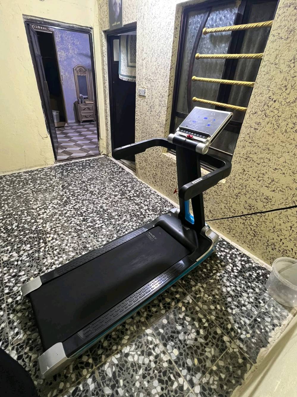 جاهز جري للبيع قدرة تحمل ١٥٠ كيلو جبلي أيضا يعني دبل ماطور
جهاز كلش نضيف 
السعر/ ٢٥٠
المكان/ بغدادرقمي ***********