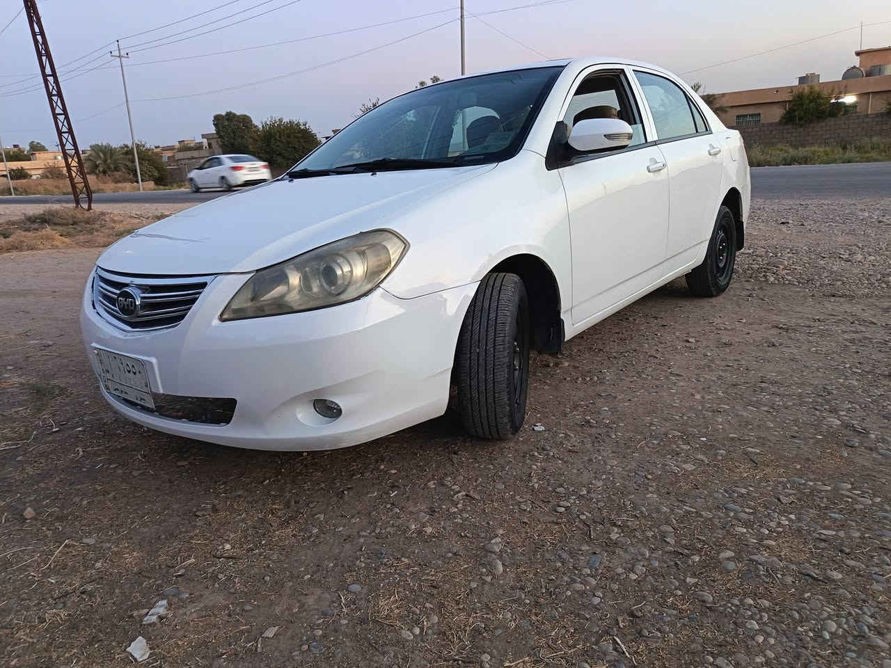 مكلف بالنشر
للبيع 
BYD G3 2013
فول مواصفات . گير عادي 
شرط التحويل 
السعر 55
تفاصيل اكثر التواصل مع صاحب السيارة 
***********
***********
.
