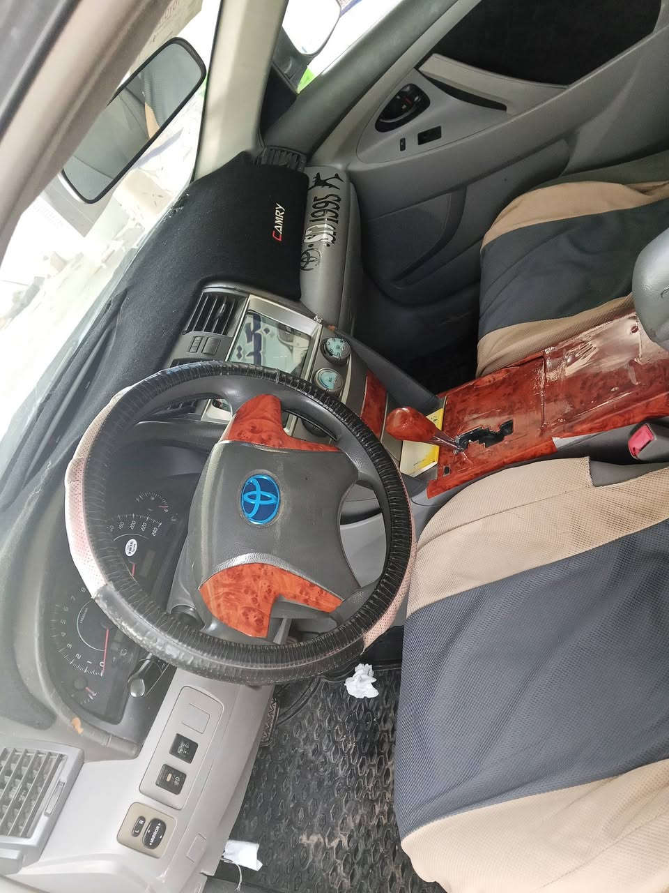 سلام عليكم للبيع كامري موديل 7 خليجي محرك 2400 كير وتماتيك سياره جاهزه متصرف عليه شي منضومه تبريد جديده قبل يومين شاده صدر منفوض كله جديد مصبوقه جماليه ضرر بنيد شرط بدون داخل سعر 80 وبيه مجال ترهم مراوس مكان سياره الانبار هيت الفرات البونمر *********** مكلف منشر خاص ماكو
