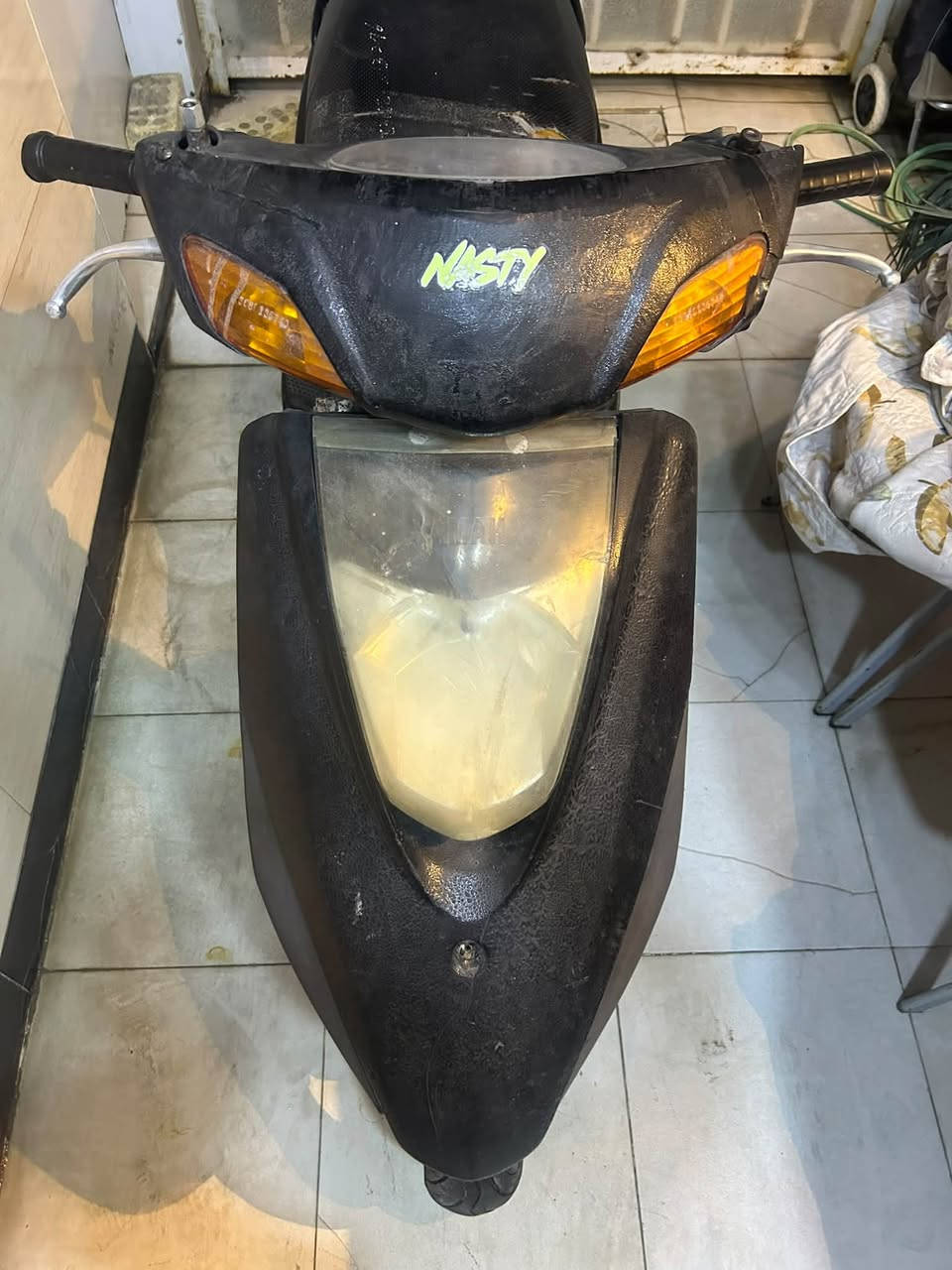 بريز للبيع …
ابيع كوم حديد 
مكينه مابيها شي خرسه 
كامله دراجه 
مستعجلً على بيعتها 
السعر 400 نهايتها 
مكاني ديوان المخابرات حي جهاد 
الرقم لشراي ماجاوب خاص *********** 
*********** اكرر كوم حديد
