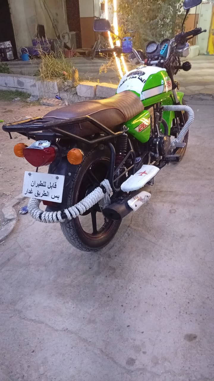 يسلام عليكم دايوان موديل 22اوراق أصولي مكينه 200مكفوله كفاله عامه السعر 1600وبيه مجال حك جيه الاستفسار اتصل ***********
