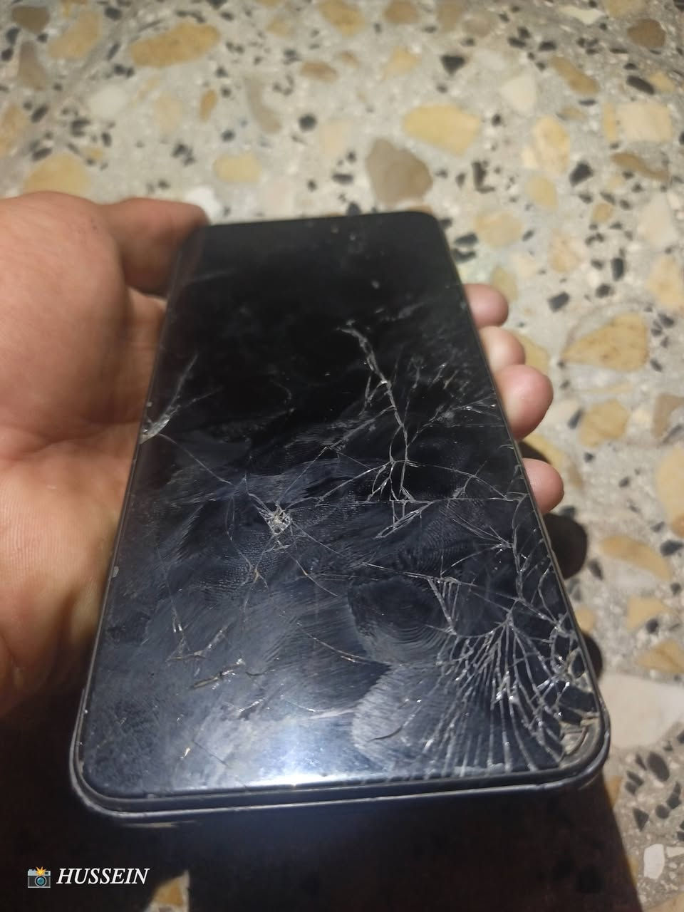 تليفون • نضيف • نص عمر
