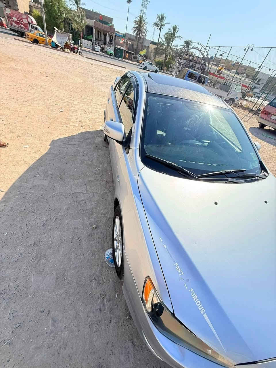 سلام عليكم مرخص صاحب الكروب
لانسر قرش موديل 16 
خليجي كامله على ٢٤ حبايه 
من صدر امامي وخلفي 
من محرك قبل شهر شاده جديد
من تخم تاير من  شاشه
من تبريد ثلج 
من كير مكفول 
سونار مندلاوي بيها 
***********
مكاني بغداد حي اور

