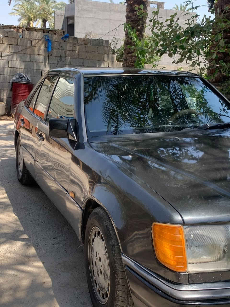مارسدس دب مديل 91رقم بغداد بسمي  سنويه ل28 حجم 300مكينه ففتي 3000 شادهن جديد بعده ضمان مخلصان   تبريد كهربائيات كله كفاله  مراوس او بيع مكاني ديالى دلي عباس ***********
