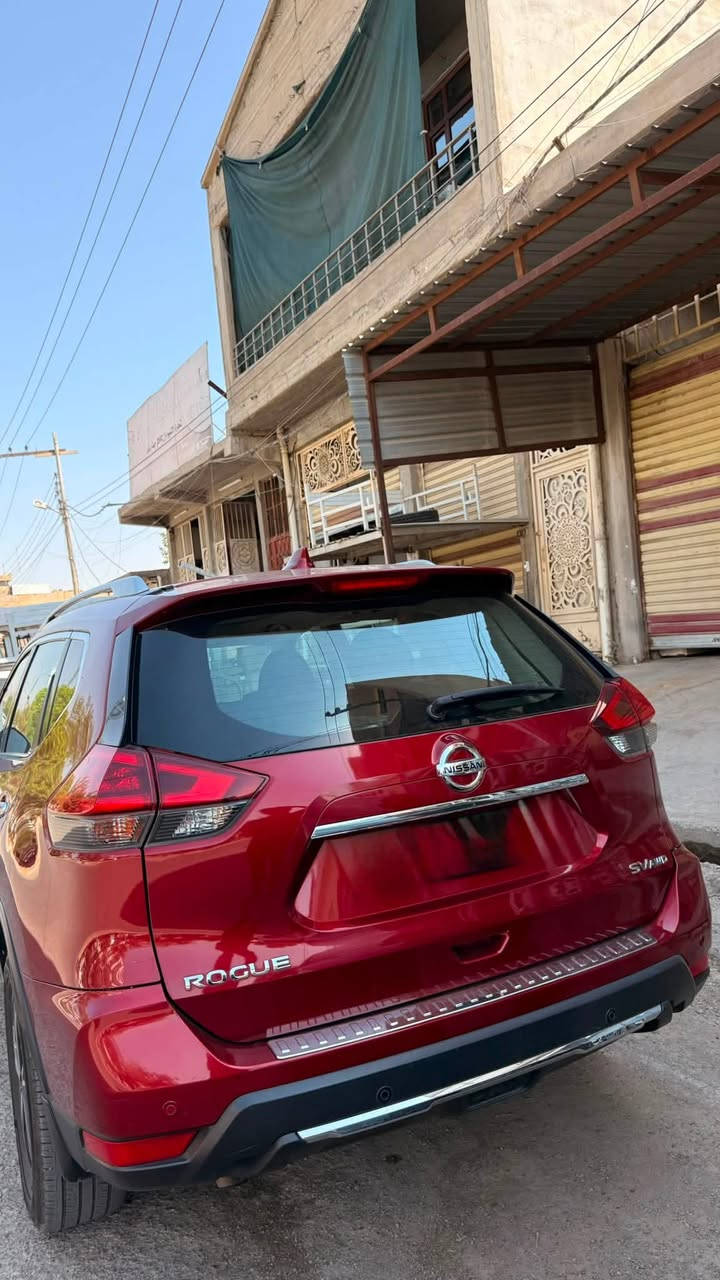 Nissan Rogue SV AWD 2020 🇺🇸

✅ الموديل: 2020
✅ الفئة: SV (AWD - دفع رباعي)
✅ اللون: خمري (Maroon)
✅ رقم السيارة: بغداد
✅ الحالة العامة: نظيفة جداً

المواصفات:
✅ شاشة لمس
✅ كاميرا خلفية
✅ تشغيل بصمة (Push Start)
✅ بصمة أبواب (Smart Key)
✅ رادار أمامي
✅ حساسات خلفية
✅ نظام ECO / SPORT / مانع انزلاق
✅ مثبت سرعة
✅ مكيف ثلج
✅ جنوط وكالة

ملاحظات 
🔹 وارد أمريكي.
🔹 تم تبديل البنيد والجاملغ الأيمن والأيسر بقطع تجارية
🔹 الشاصي سليم

السعر : 175$
للاستفسار واتساب/ ***********
