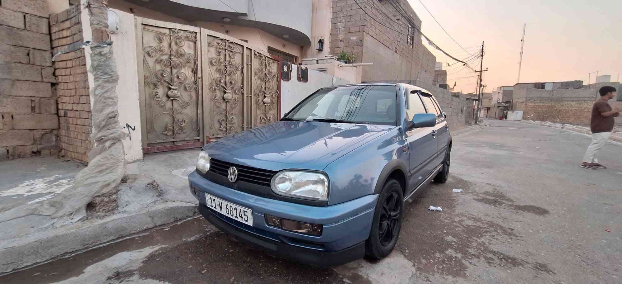 كولف 1992
مكينه 1800 كير عادي 
تخم تاير مكينه كير جديد 
صدر امامي خلفي رقم انكليزي تحويل مباشر 
مكان بغداد جسر ديالى *********** 
السعر 45 بيه مجال
