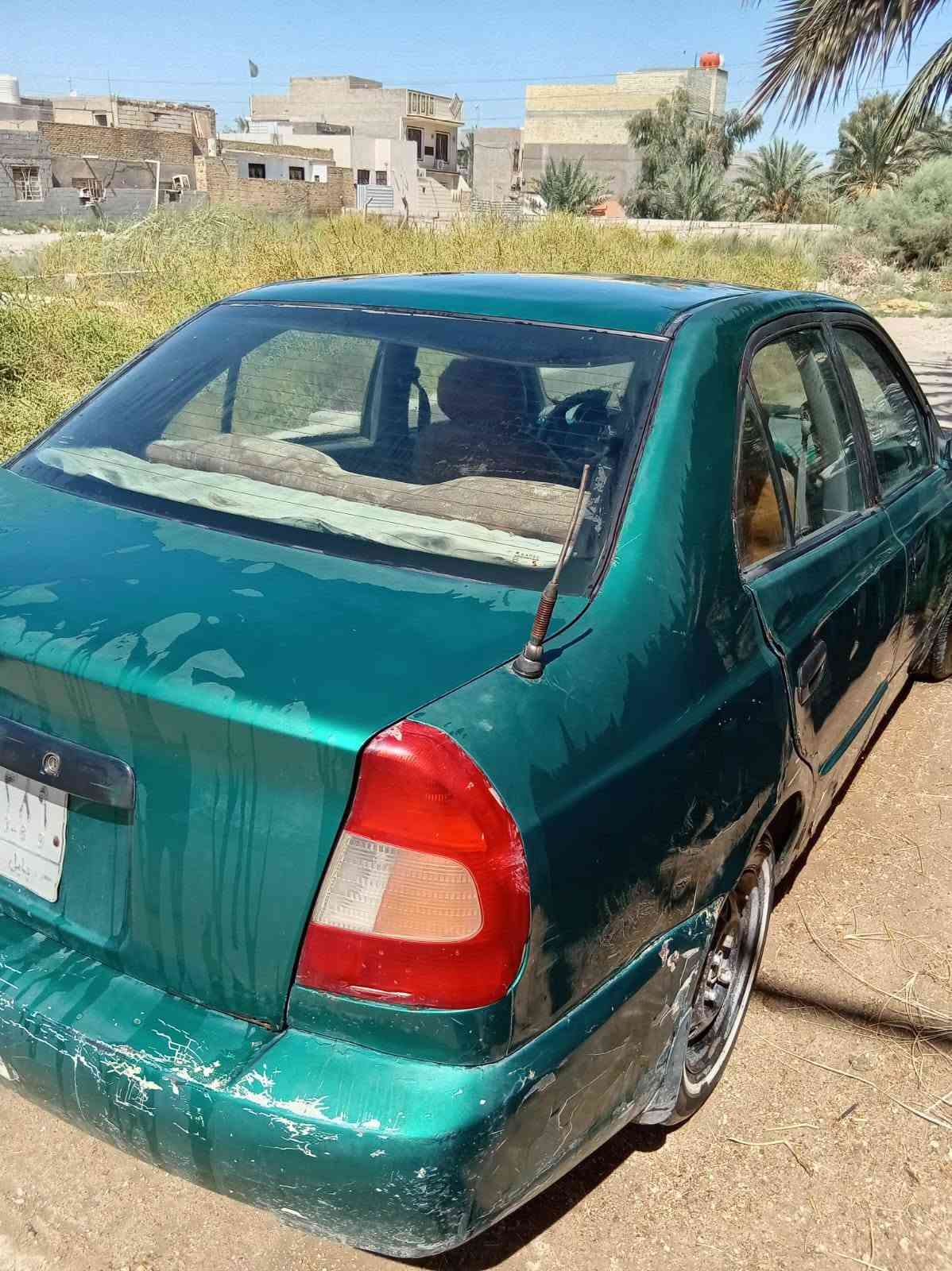 السلام عليكم سياره هيونداي فيرنه موديل 2001سياره كير عادي محرك نضيف السعر 35 وبيه مجال غير متواجد عل الفيس الاتصال على الرقم ***********
