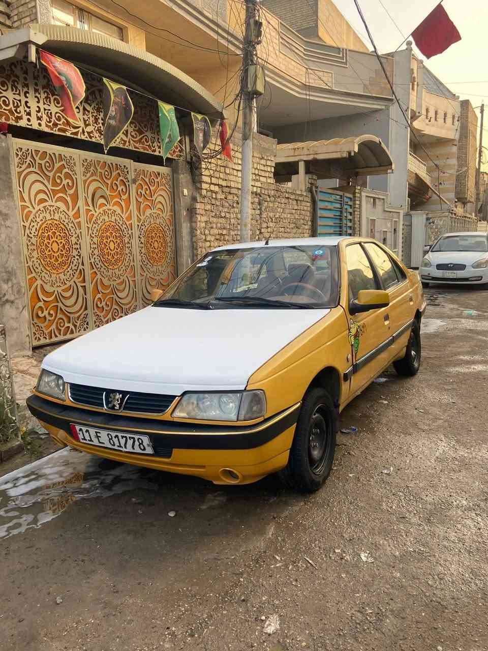 سلام عليكم بيجو ١٣ للبيع فقط بيع سريع  مكينة كير تبريد ثلج تخم تاير حدادية فول مابية اي نقص غرفة مدوشمة سيارة بلادية قطرة صبغ مابية رقم بغداد انكليزي تحويل نفس اليوم مكاني بغداد مدينة الصدر ***********ابو سند المياحي ملاحضة واتساب فقط
